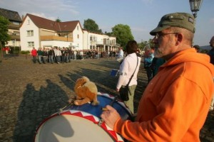 img_1243276633_969